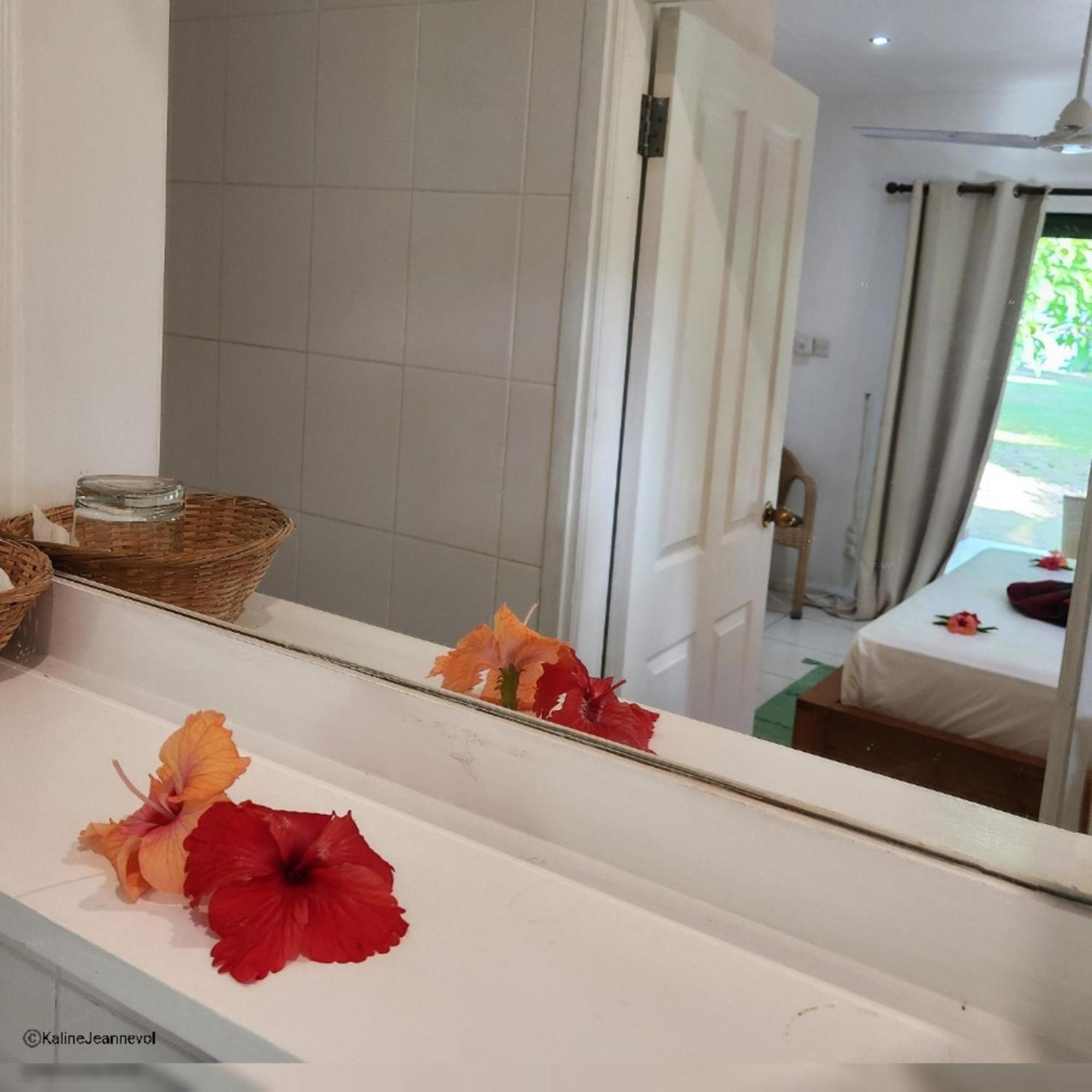 Surf Tropical Villa Takamaka острів Серф Номер фото